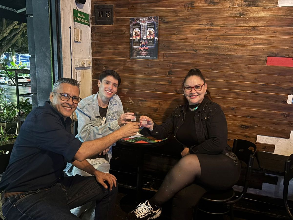 The Vibe Colombia crew in Medellín