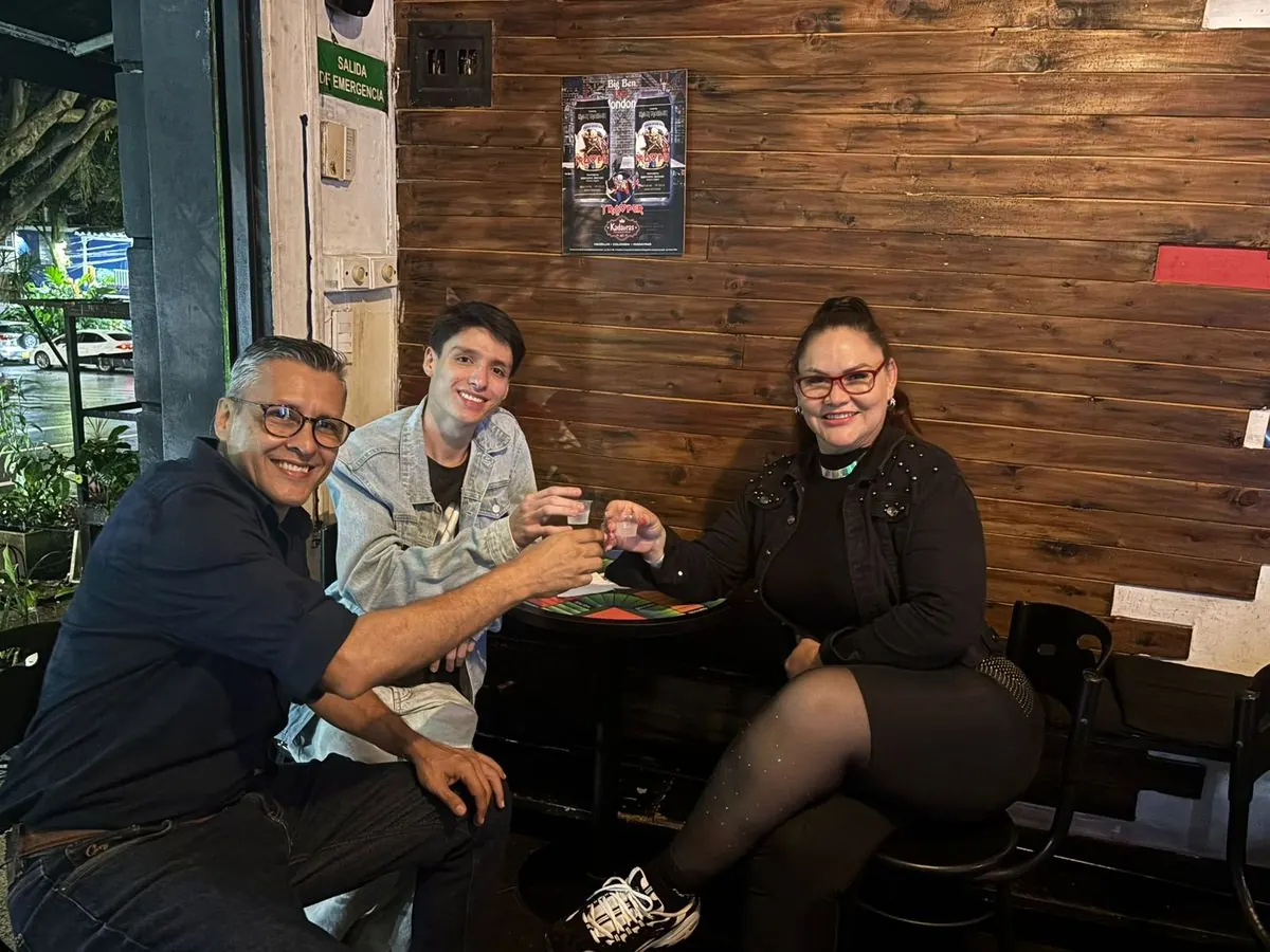 The Vibe Colombia crew in Medellín